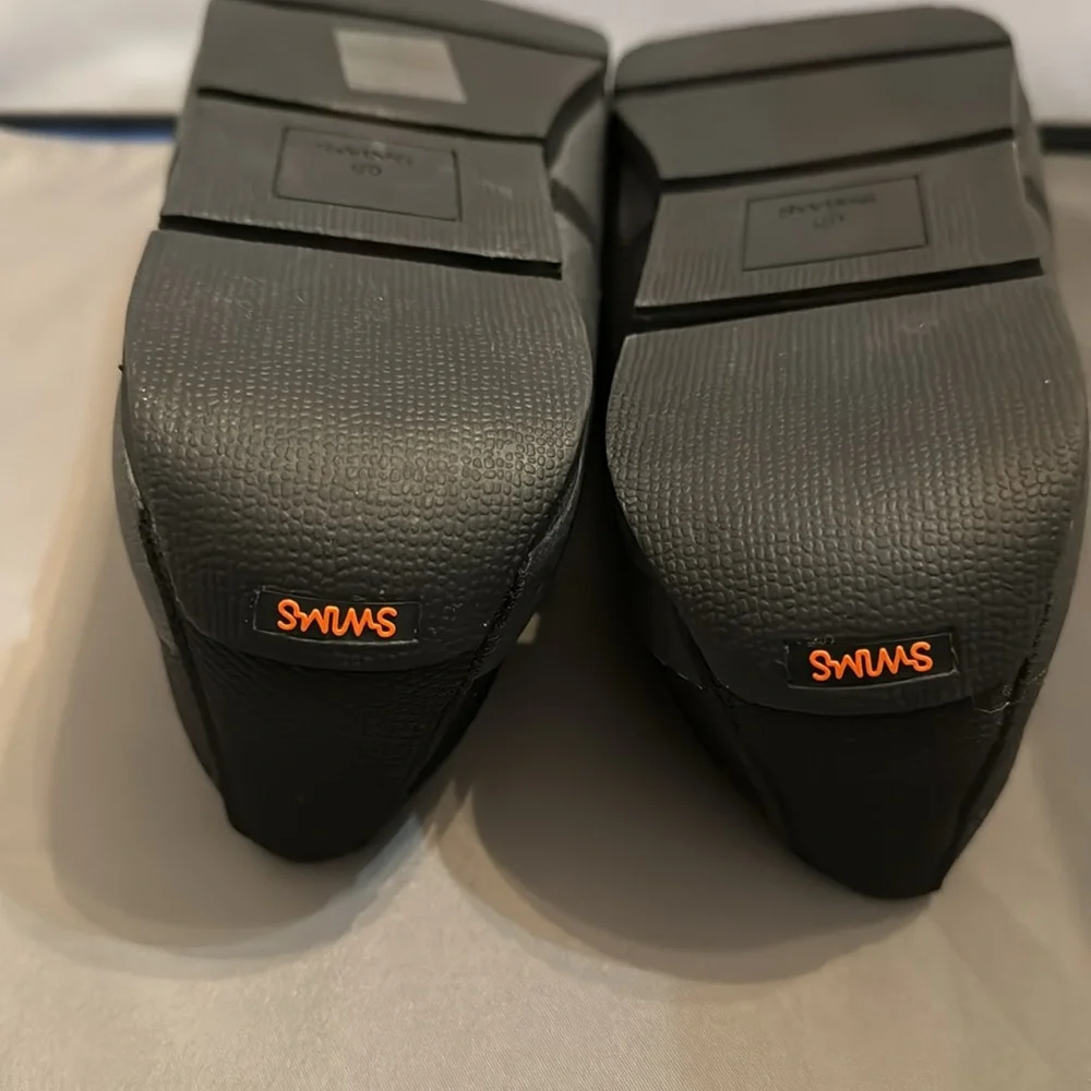 Swims Breeze Men’s size 11 - Picture 6 of 7